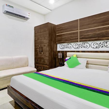 Golden Pearl Hotel อัครา ภายนอก รูปภาพ