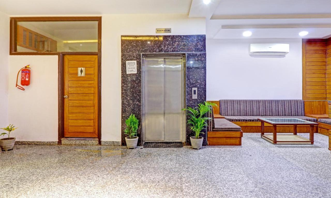 Golden Pearl Hotel อัครา ภายนอก รูปภาพ